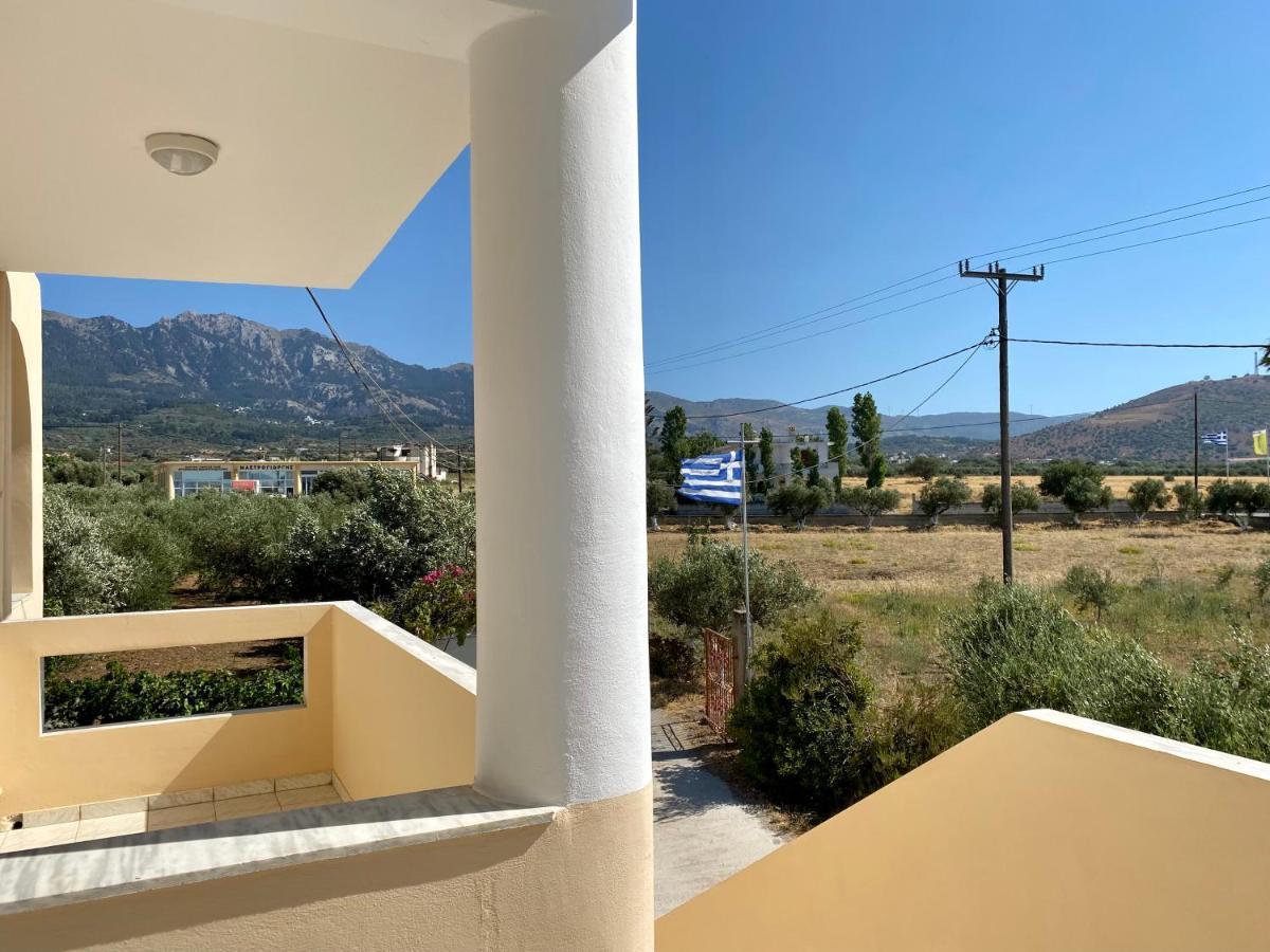 Panoramic View, House, At Zipari Village "2" Ziparion Bagian luar foto